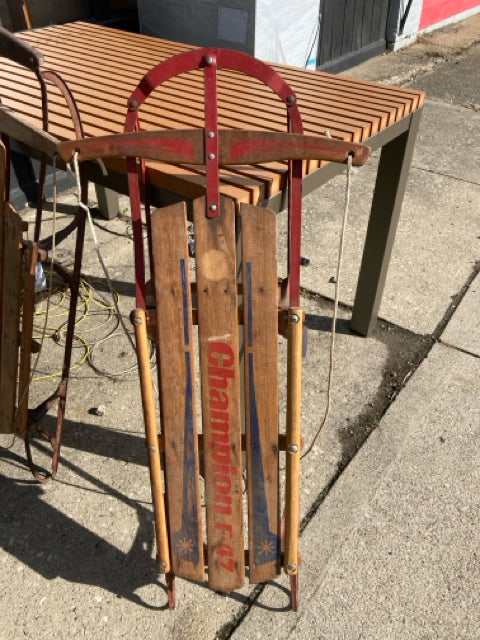 Champion Vintage Brown/Red Wood Sled