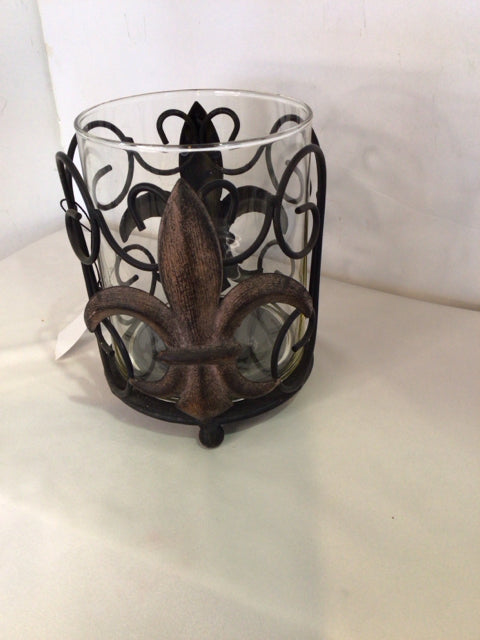 Beige Beaded Elephant Candle Holder