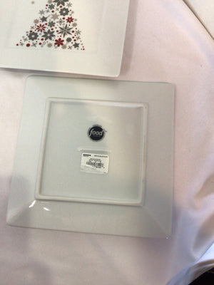 Food Network Christmas White/Red Ceramic Plate Set of 4 Holiday Item
