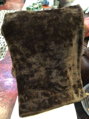 Brown Faux Fur Bordered Throw