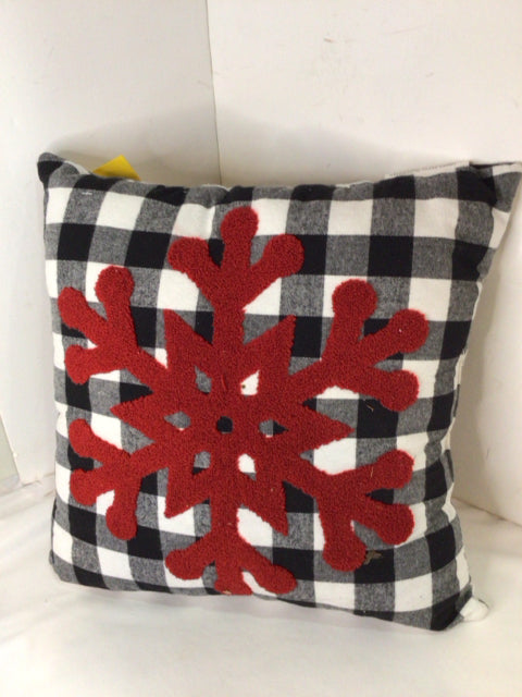 Black/White Snowflake Pillow