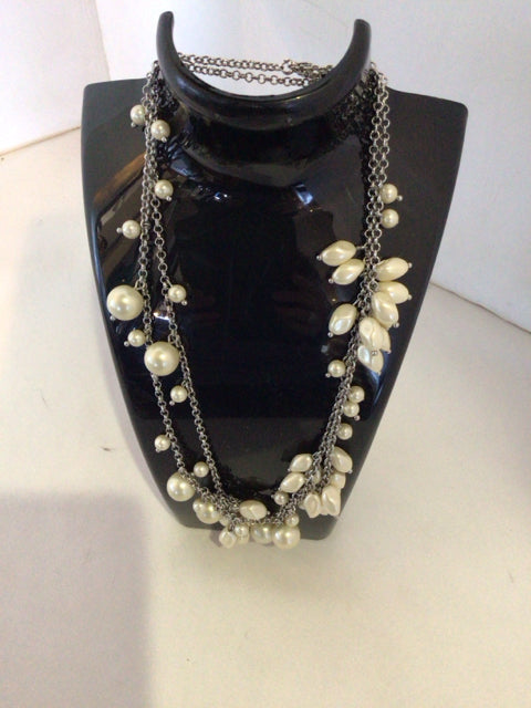 Silver/White Beaded Necklace