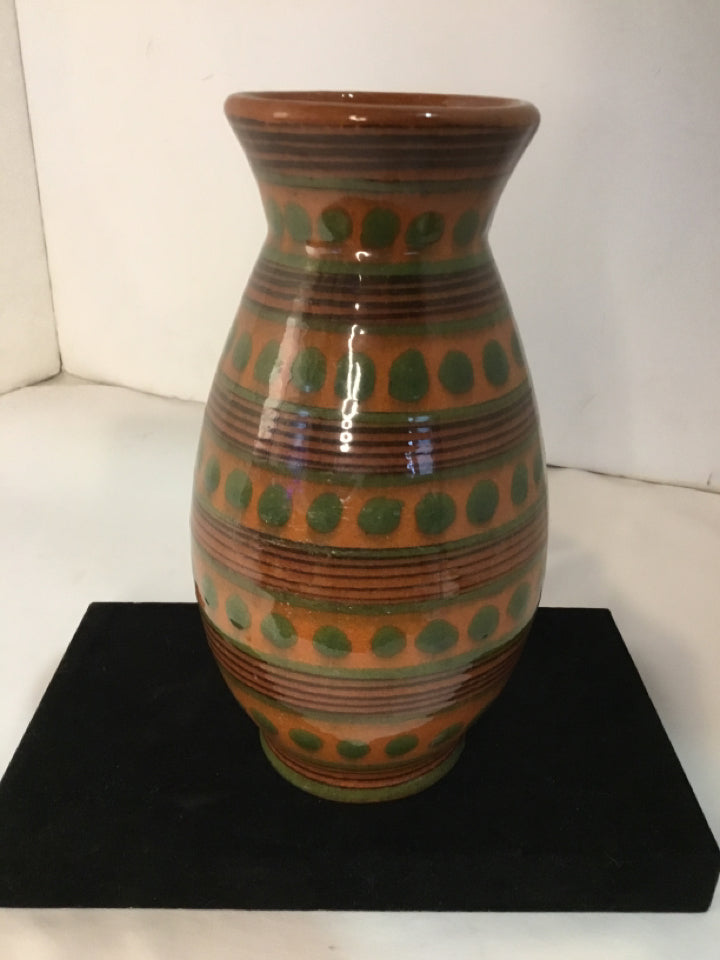 Tan/Green Pottery Vase