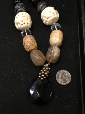 Tan/Black Stone Necklace