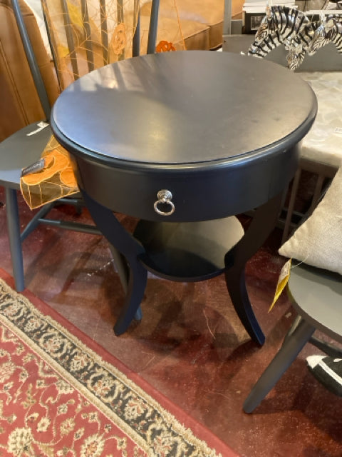 Pedestal Wood Round End/Side Black Table