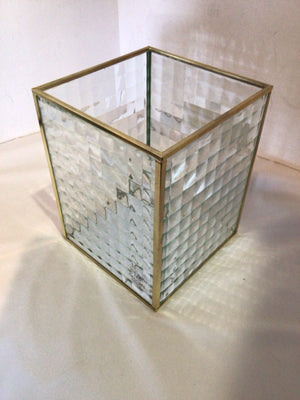 Place & Time Clear Glass Wavey Candle Holder