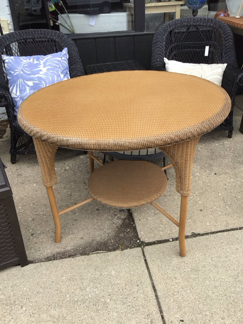 Wicker Glass Top Round Brown Table