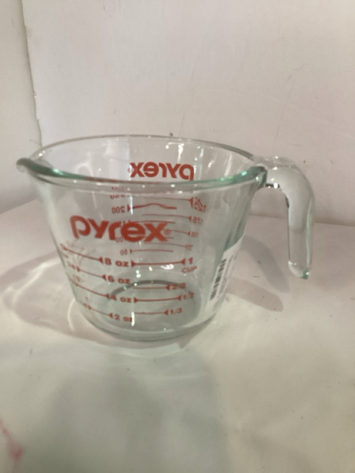 Pyrex Clear/Red Glass Measuring Cups