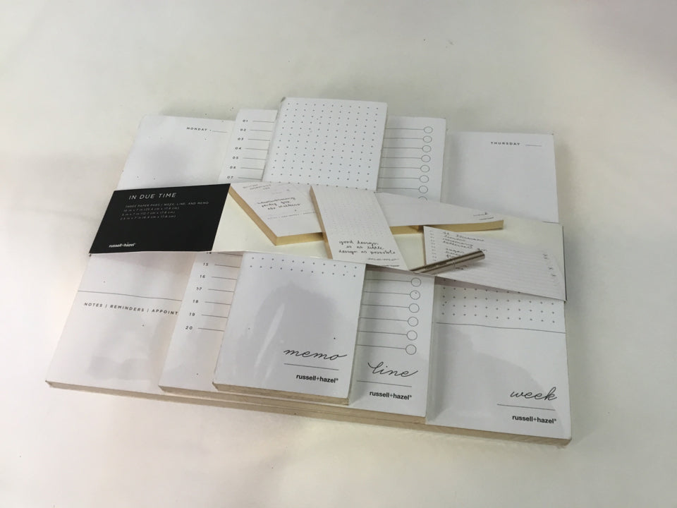 Paper White/Gold Organizer