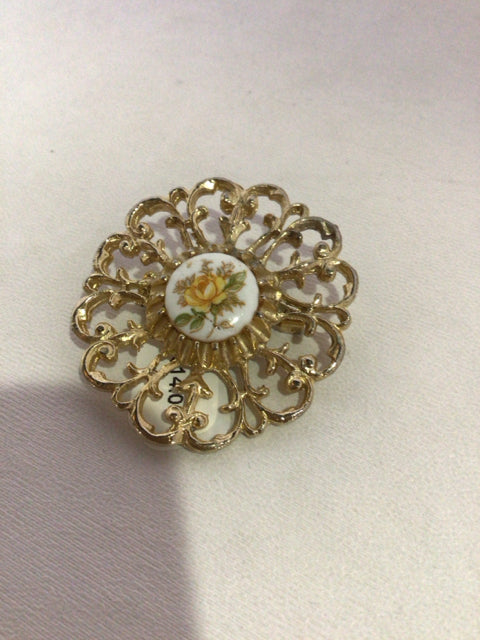 Gold Pin