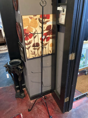 Black Metal Free Standing Coat Tree