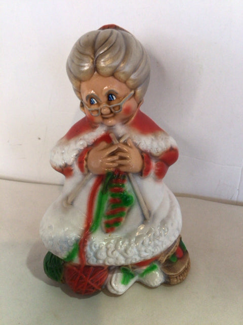 Statue Ceramic Mrs Claus Holiday Item