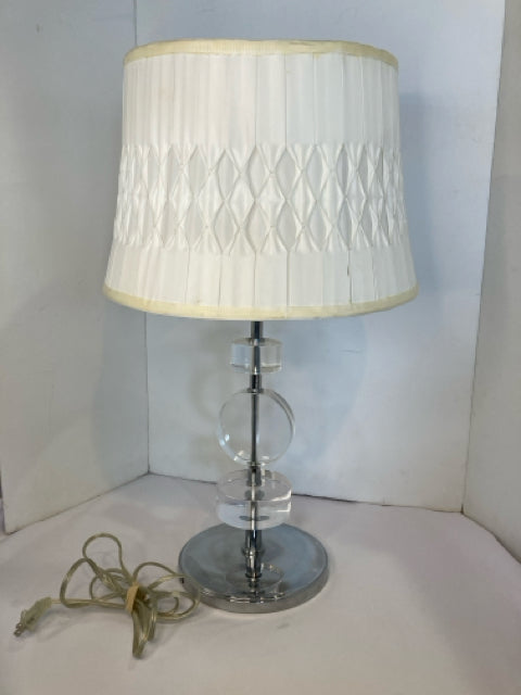 Modern Clear/Silver Acrylic Circles Lamp