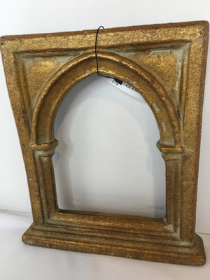 Kulicke Gothic Gold Arched Frame