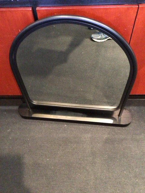 Black Arched Mirror