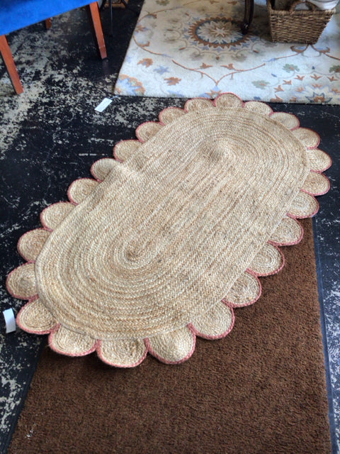 Jute Scalloped Natural Rug