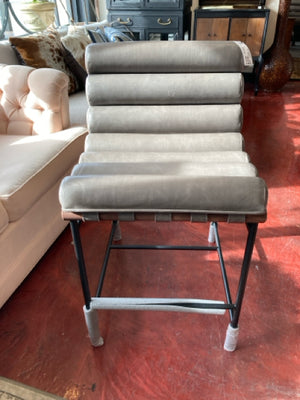 Denver Modern Vail Leather Seat Gray Chair 72TCPZW5