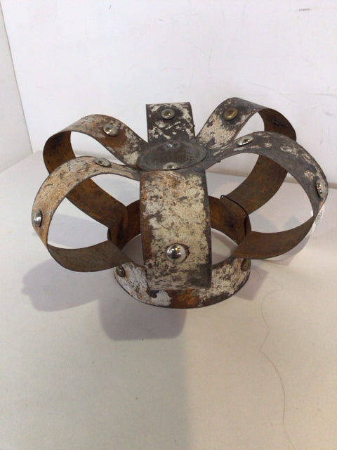 Rust Metal Crown Misc