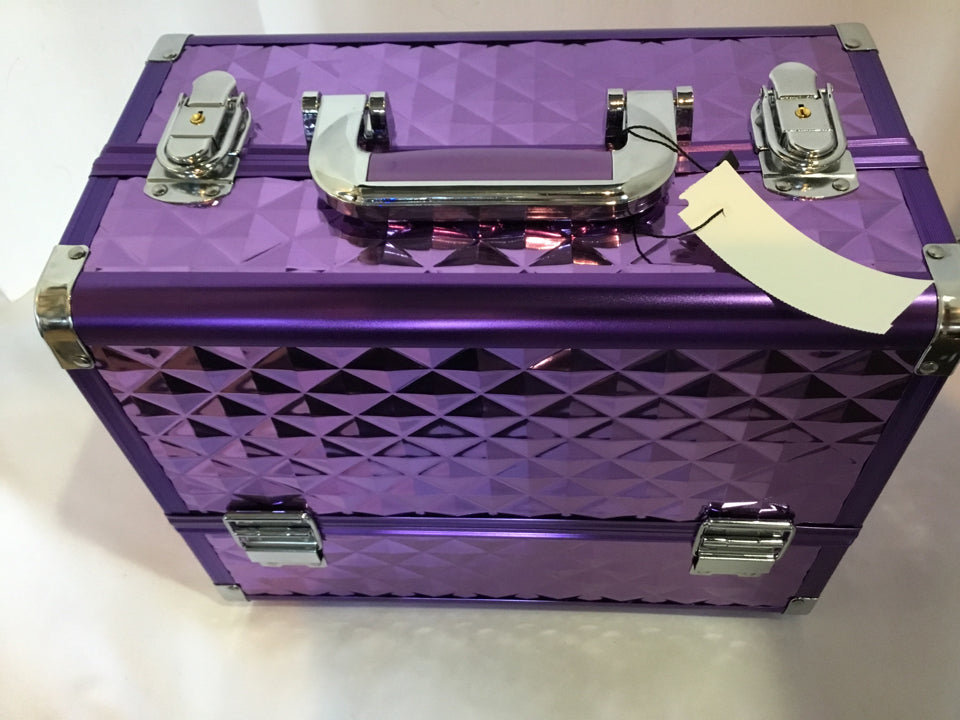 Plastic/Metal Purple Trunk