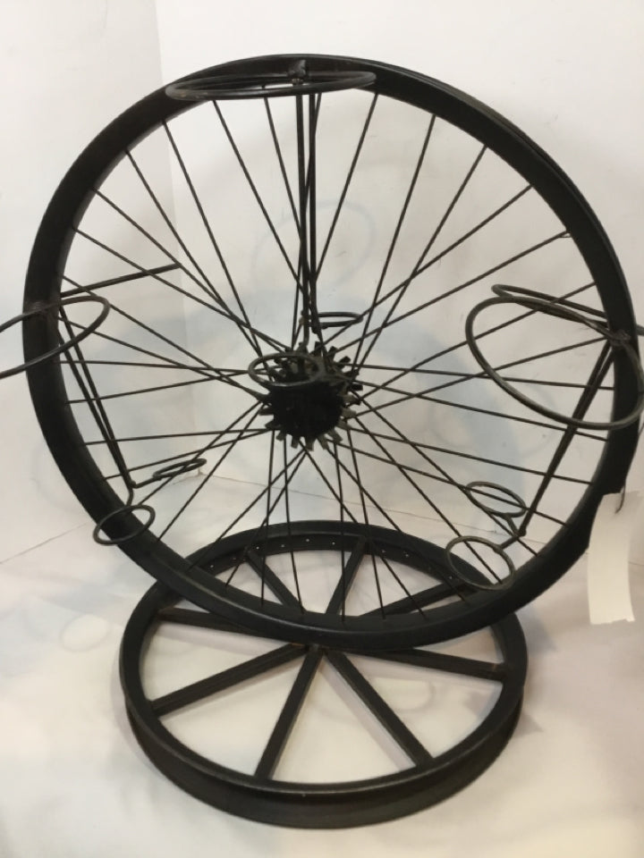 Black Metal Wheel Wine Rack