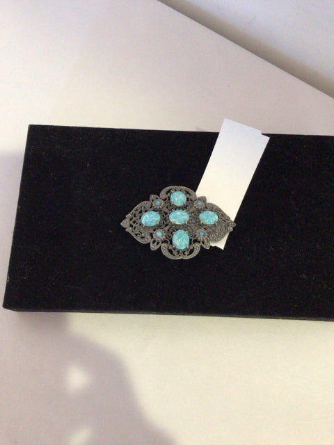 Vintage Metal Blue/Silver Jeweled Brooch