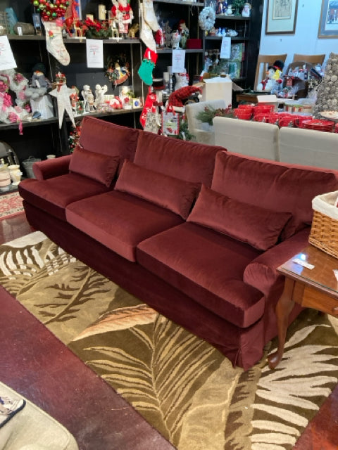 Havenly Slip Cover Velvet 3 Seat Maroon Sofa/Couch28K8APWA