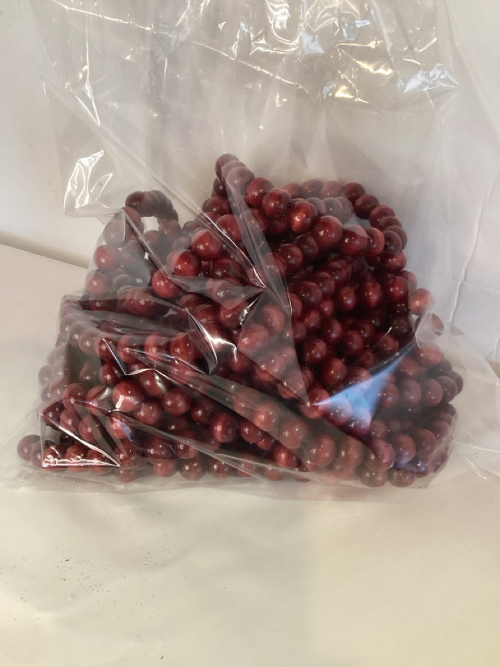Garland Red Wood Beads Holiday Item