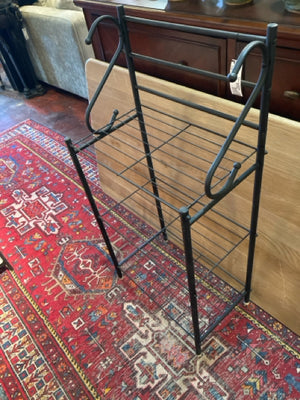 Black Metal 3 Tiered Shelf