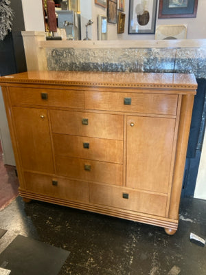 Hickory & White Inlaid 7 Drawer Dresser/Chest