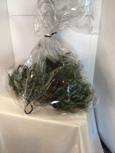 Garland Green Pine Pre-Lit Holiday Item