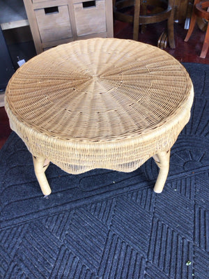 Wicker Round Natural Table