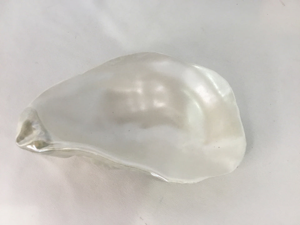 Trinket Ivory Oyster Bowl