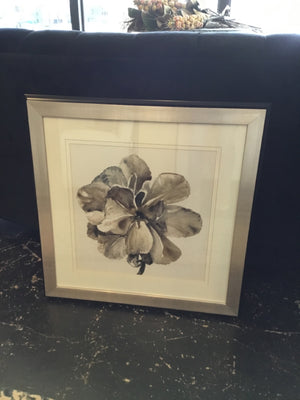 Cream/Gray Flower Framed Art