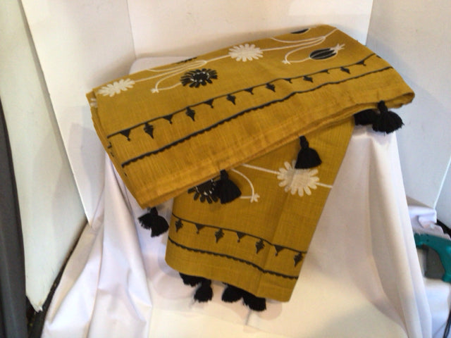 Opal House 2 Panels Gold/Black Cotton Draperies/Curtains