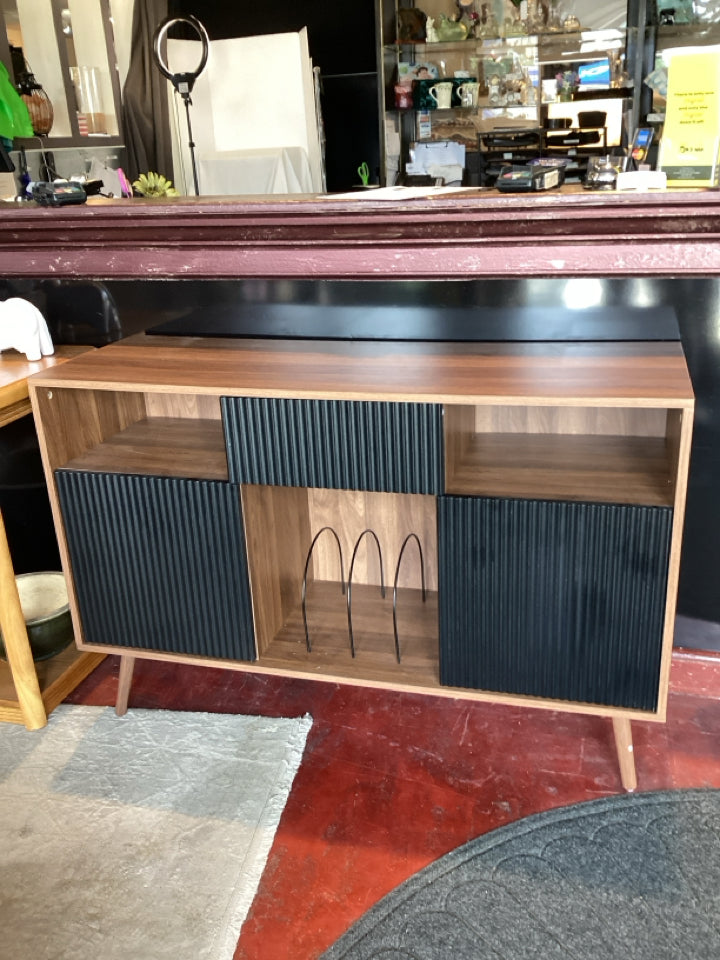 Wood Brown/black TV Stand
