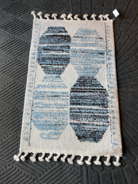 Aramis Throw Blue/White Rug