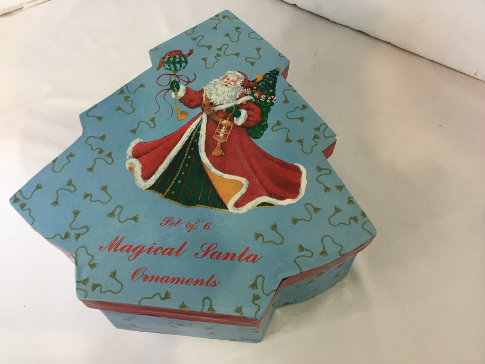 Christmas Red/white Ornaments Set of 6 Holiday Item