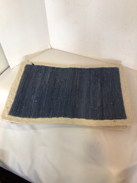 Set of 4 Blue/White Cotton Rectangle Placemats