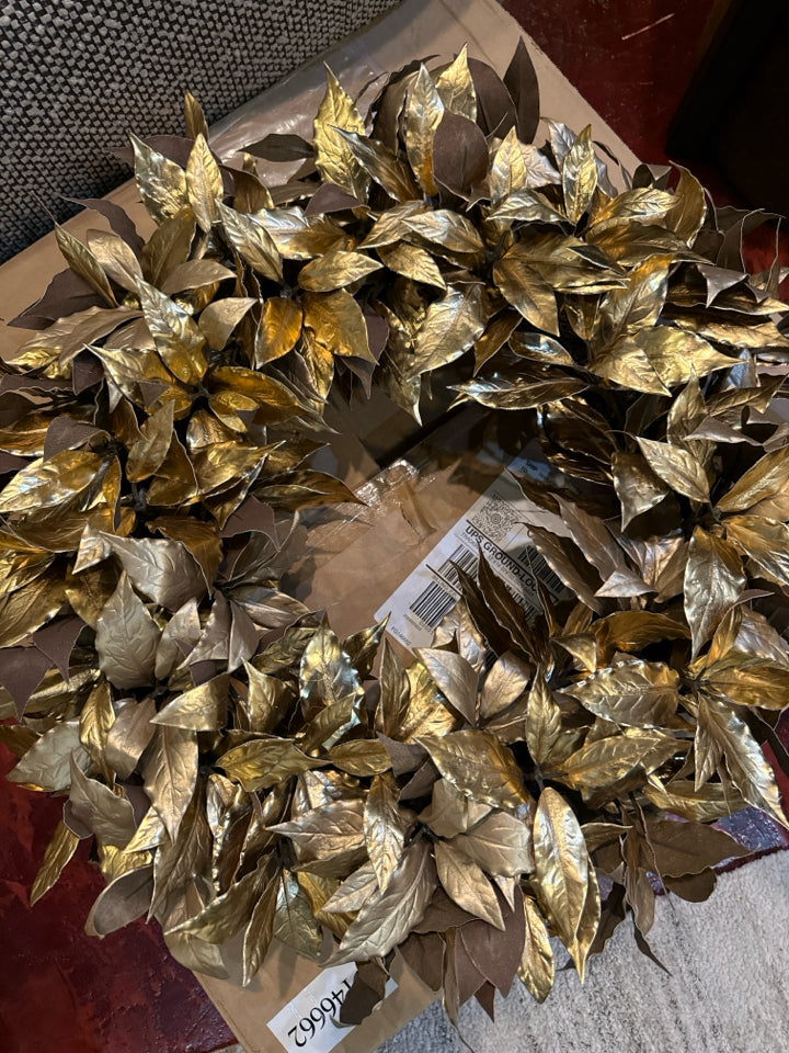 Gold Leaves Wreath
