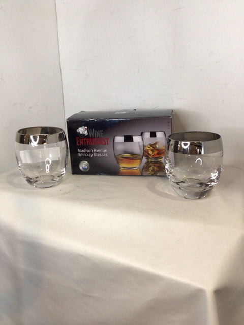 Set of 2 Glass Whiskey Glasses