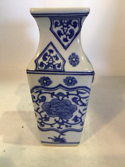 Square Blue/White Ceramic Flowers Vase
