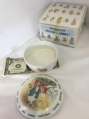 Wedgwood Porcelain Peter Rabbit Trinket Box