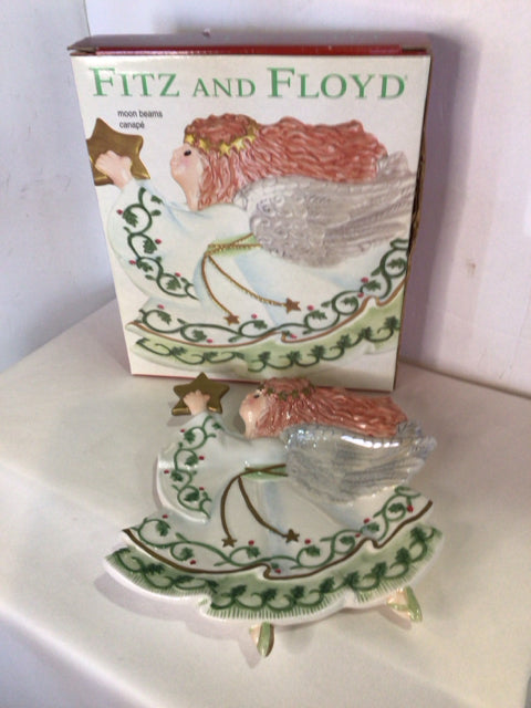 Fitz & Floyd Plate White/Green Angel Holiday Item