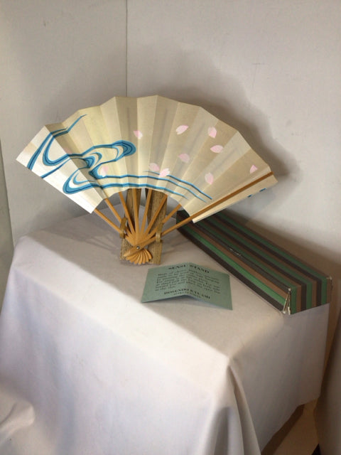 Japanese White/Blue Bamboo Folding Fan