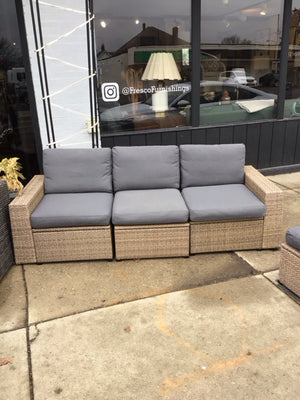 4 Piece Set Resin w/cushion W/Ottoman Brown/Gray Sectional