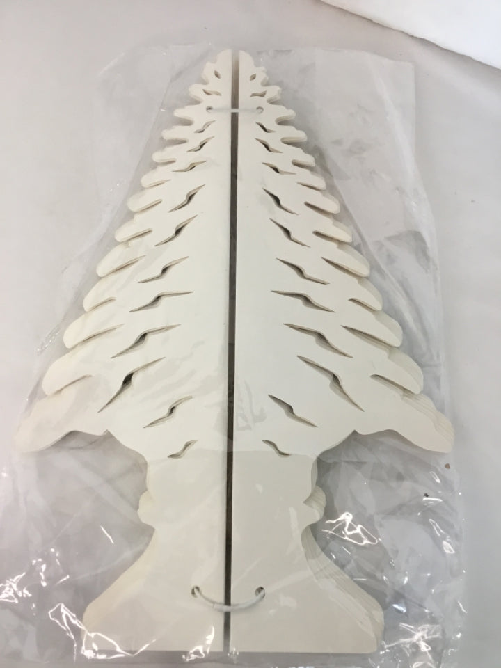 White Paper Tree Holiday Item