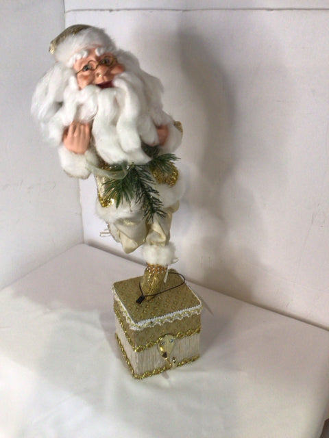 Hook Gold Elf Holiday Item