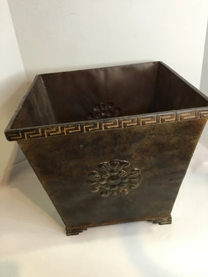 Outdoor/Outside Bronze Metal Planter