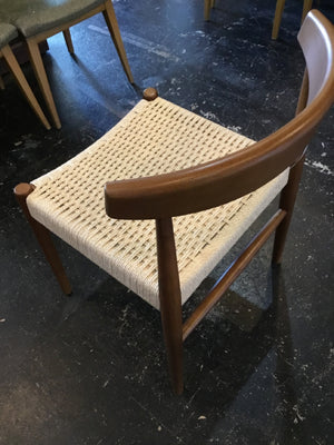 9DKQBBDG Castlery Mid-Century Wood Woven Cream Chair