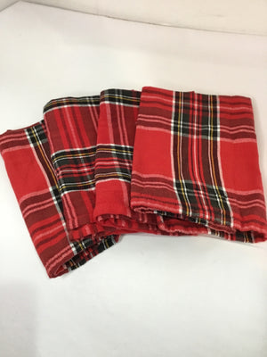 Napkins Red/Black Set of 4 Plaid Holiday Item